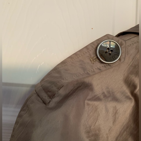 PTA Swing Trench Jacket: Mushroom Color Button Closure  Pockets 3/4 Sleeve 10/12 - Picture 3 of 8